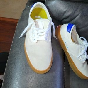 Mens Vans Chima Ferguson white gum size 9.5